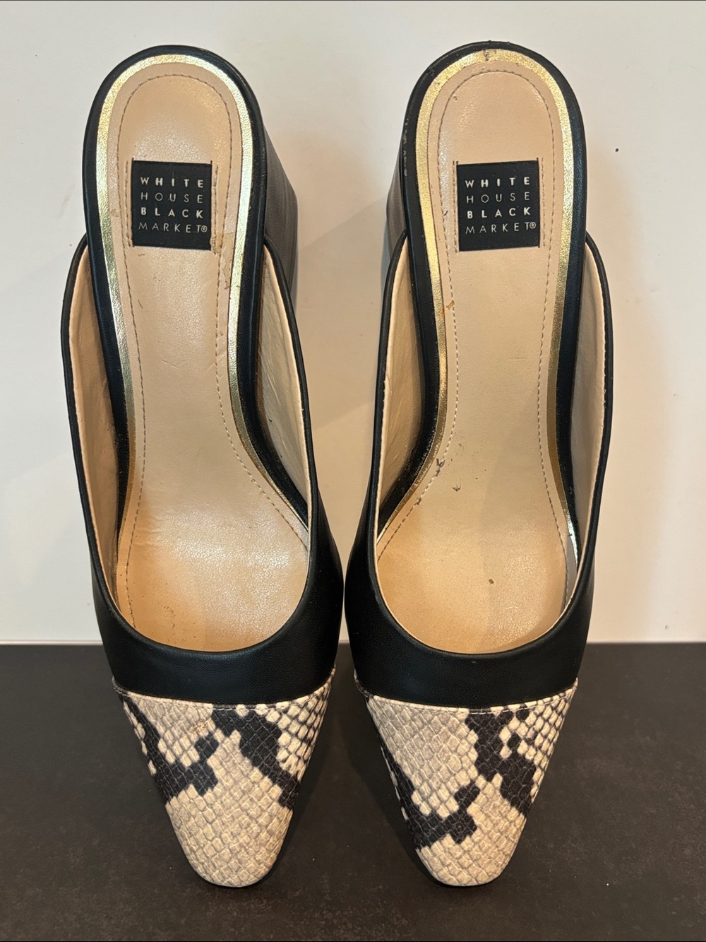 White House Black Market Black Leather Mules with Neutral Snakeskin Toe sz 7